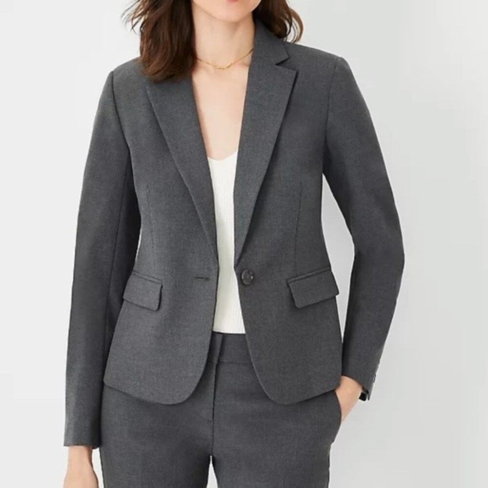Ann Taylor Single Button Blazer Size 6